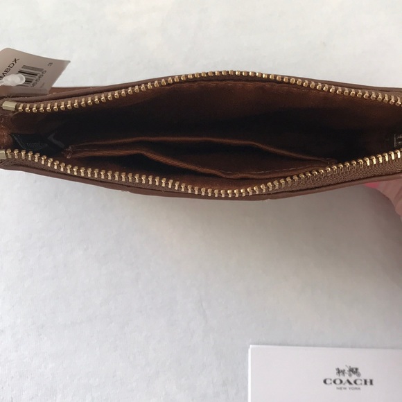 Coach Wristlet - Picture 4 of 5